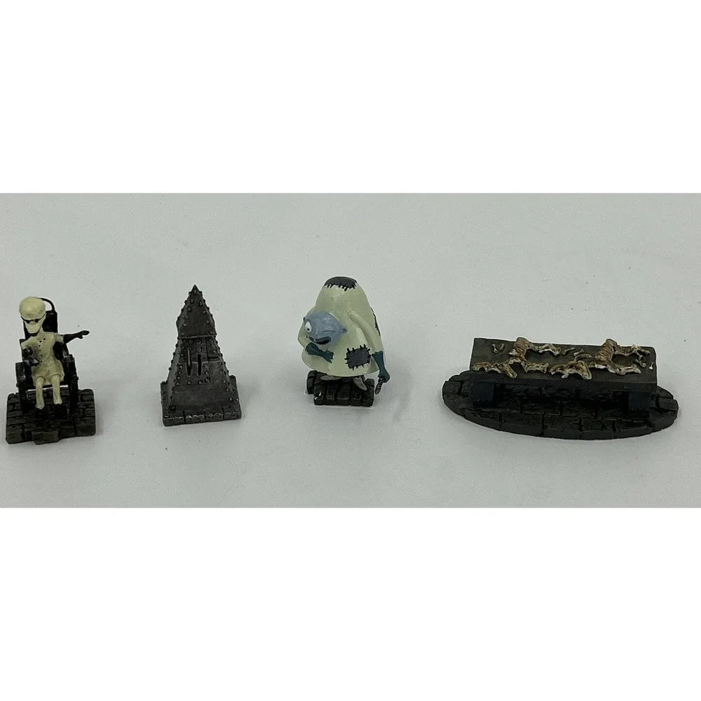 Nightmare Before Christmas Hawthorne Village Figurine Set Dr Finklestein's Lab